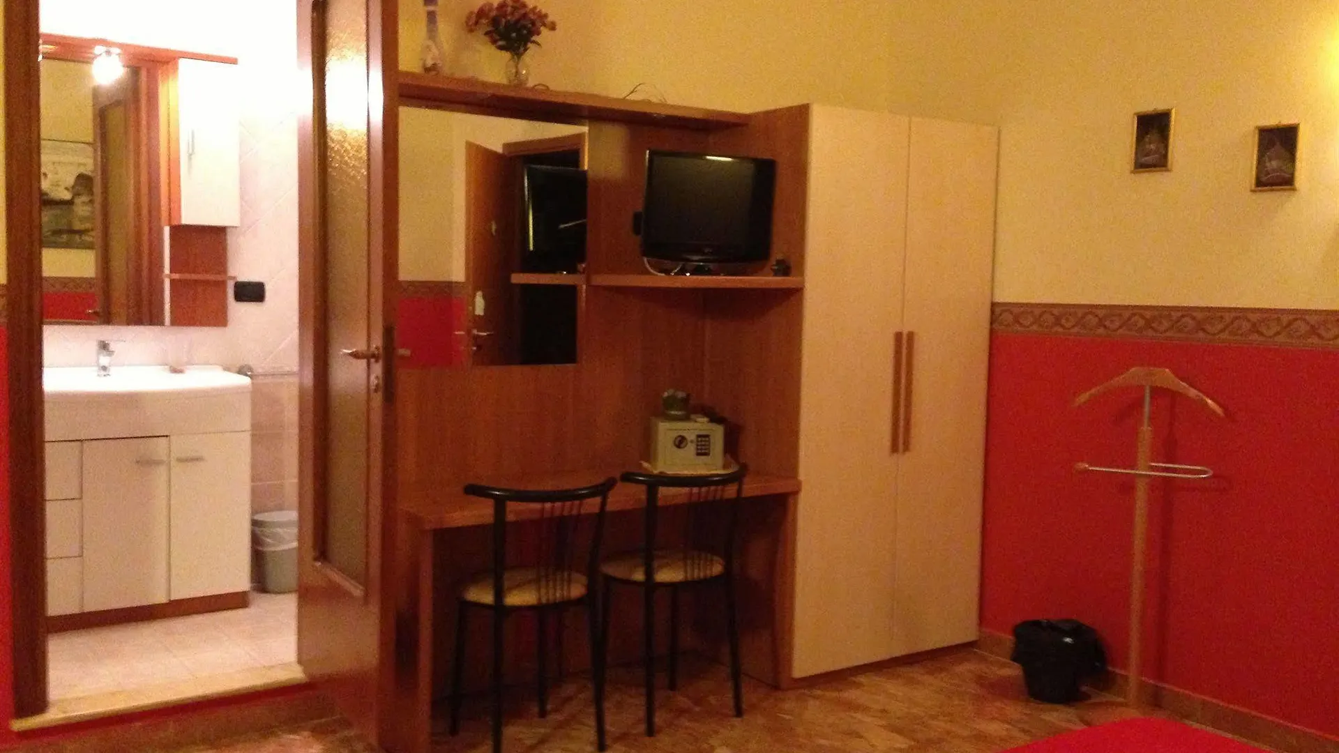Bed & Breakfast Aurora Rooms Lecce